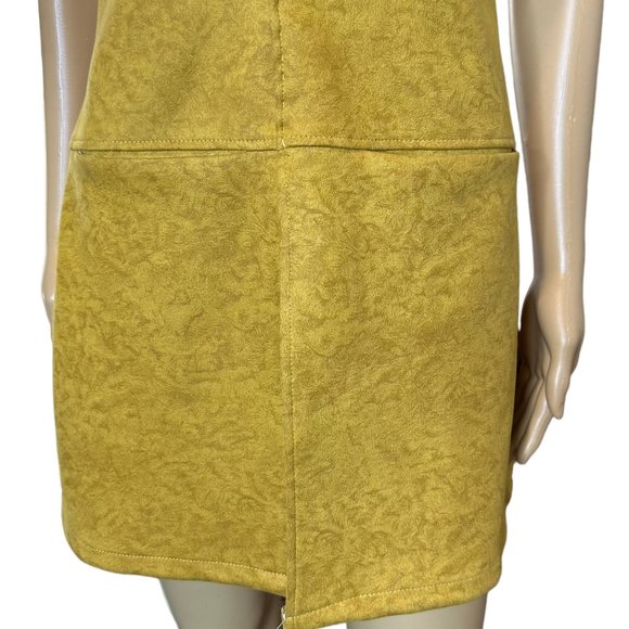 QA Shift Mini Dress Small S Yellow Sleeveless Pockets Velvet Stretch Slit Front - Picture 7 of 12